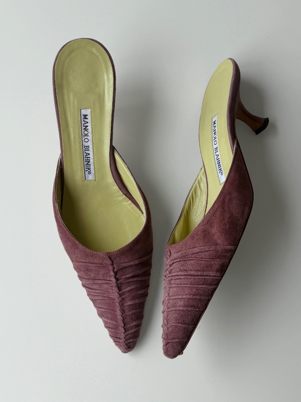 Vintage Manolo Blahnik dusty mauve suede pointed toe mules, IT 40, ~US 9
